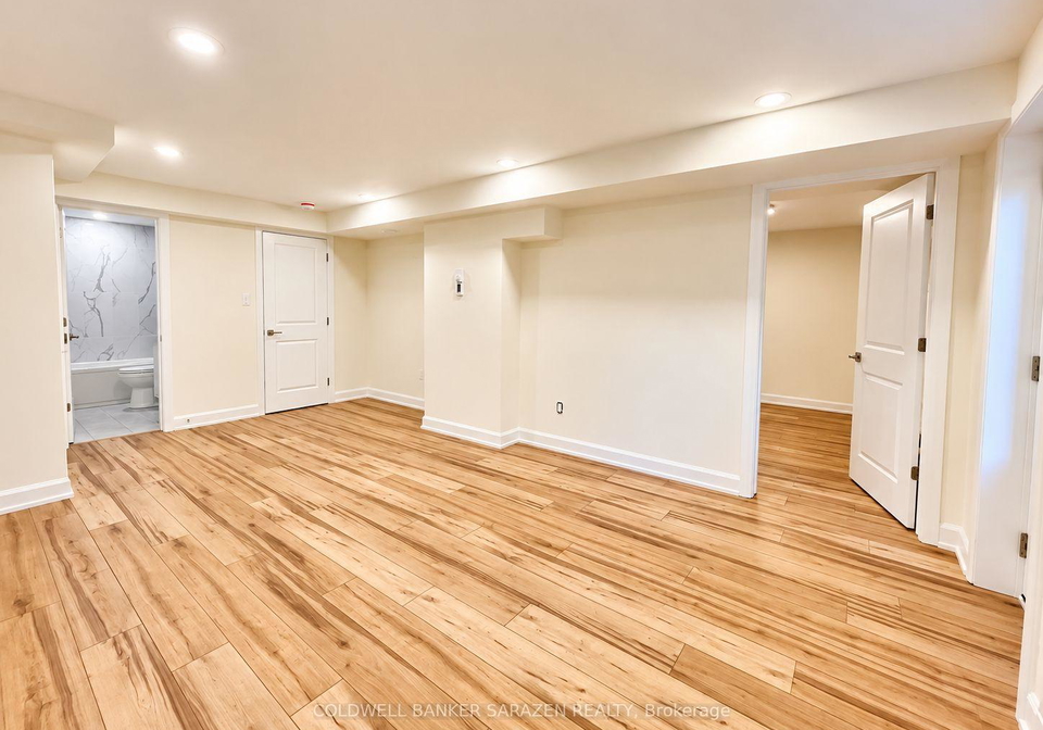 18-harris-place-ottawa-ontario-x13837470
