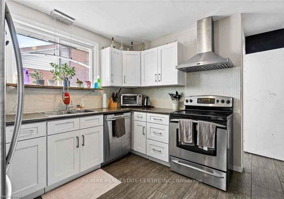 2-stewart-avenue-thorold-ontario-x13837550