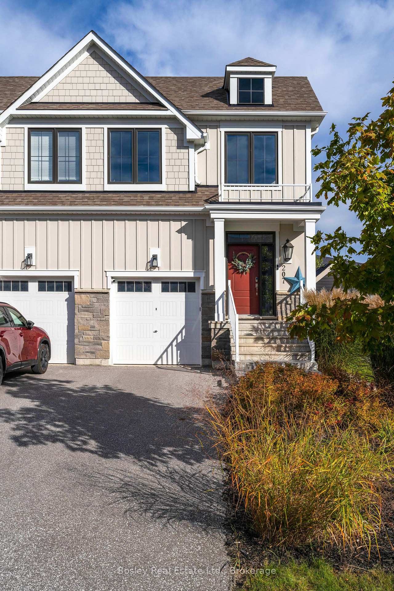 207-courtland-street-blue-mountains-ontario-x13837584