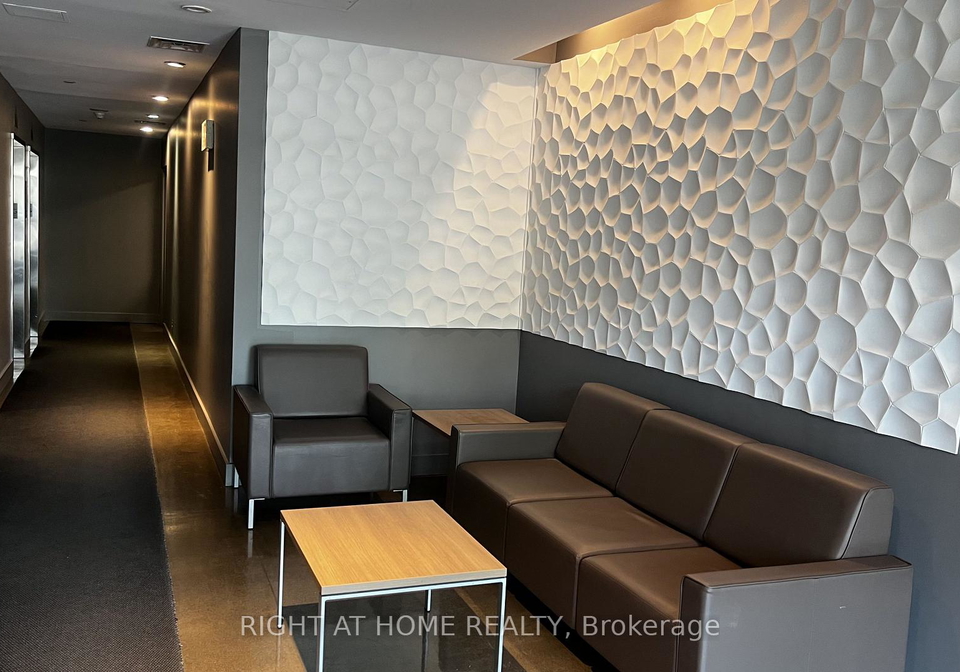 180-york-street-ottawa-ontario-x13837620