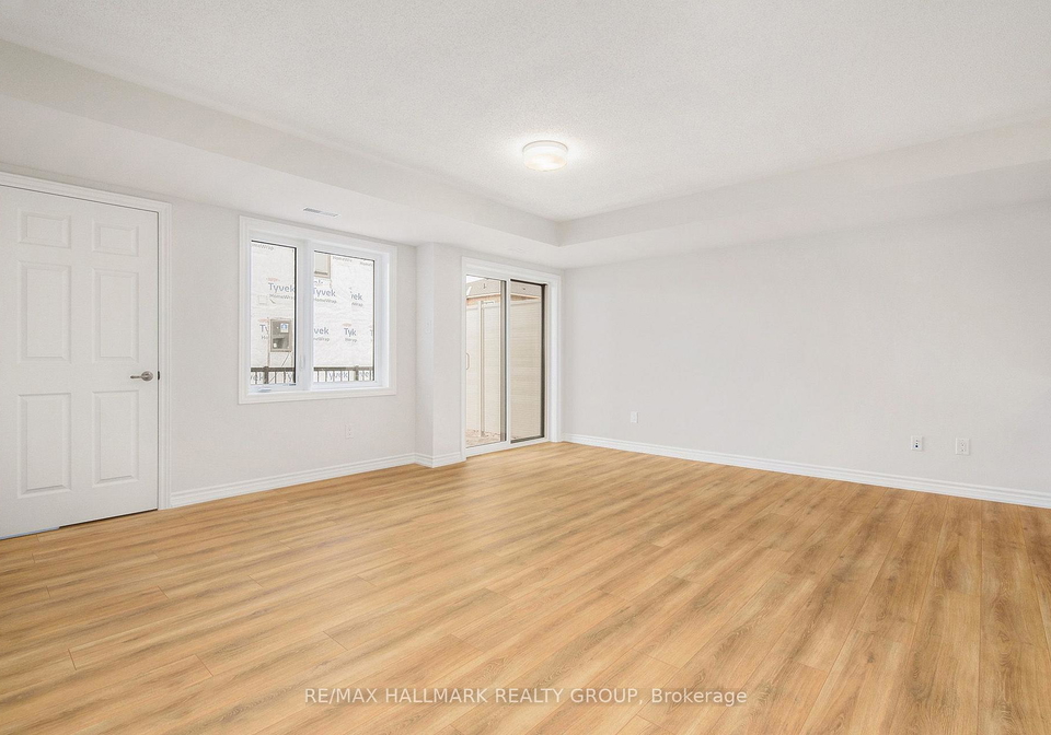 300-zenith-private-ottawa-ontario-x13837716