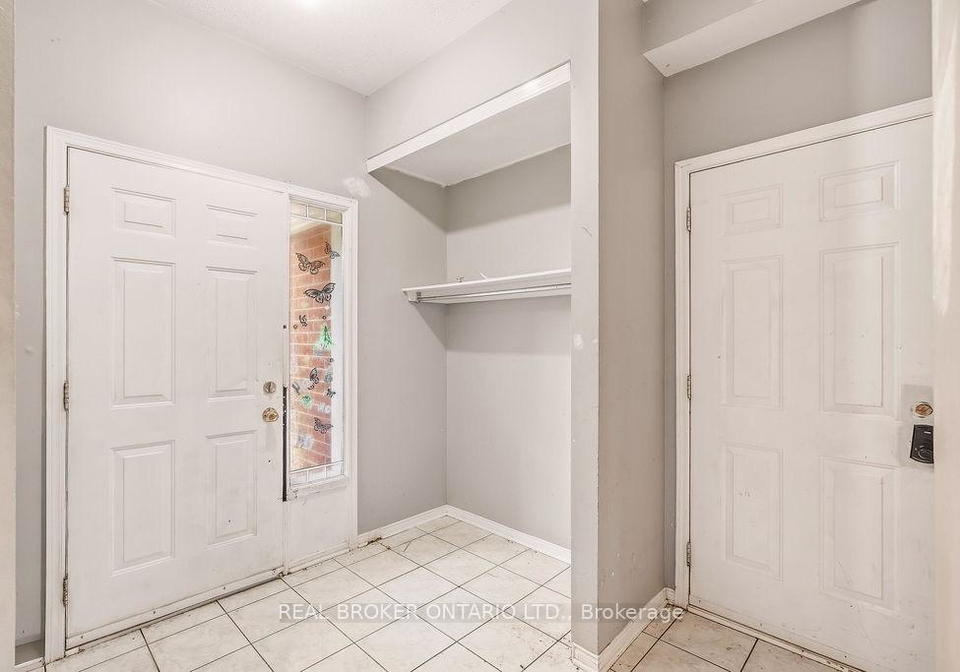 182-annapolis-circle-ottawa-ontario-x13837956