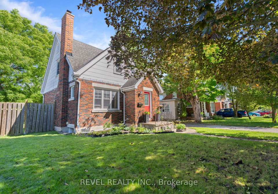33-middleton-street-cambridge-ontario-x13838014