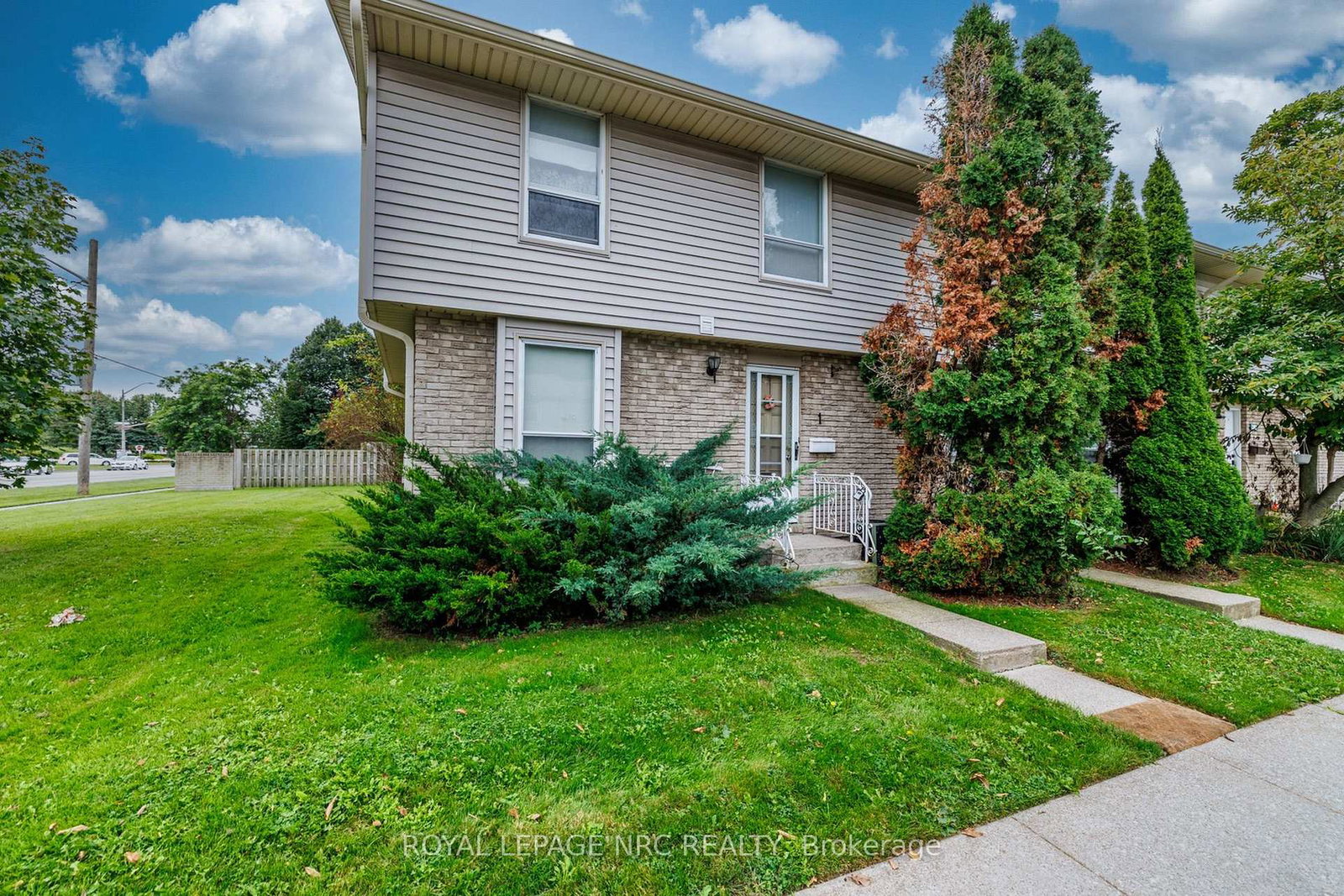 242-lakeport-road-st-catharines-ontario-x13838074