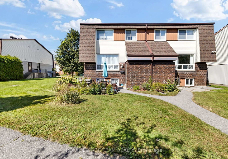 38-woodvale-ottawa-ontario-x13838204