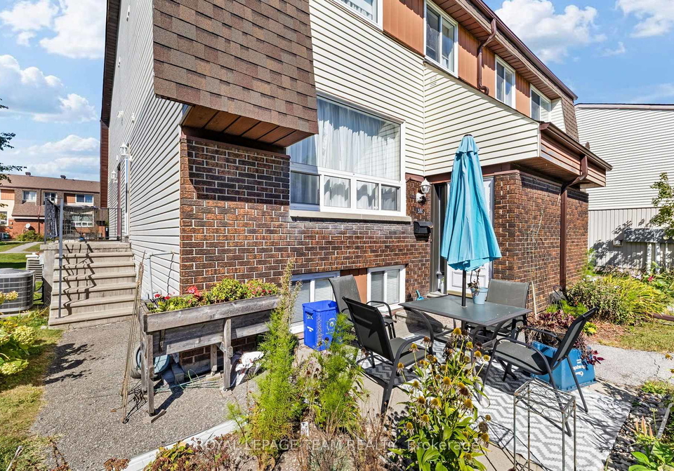 38-woodvale-ottawa-ontario-x13838204