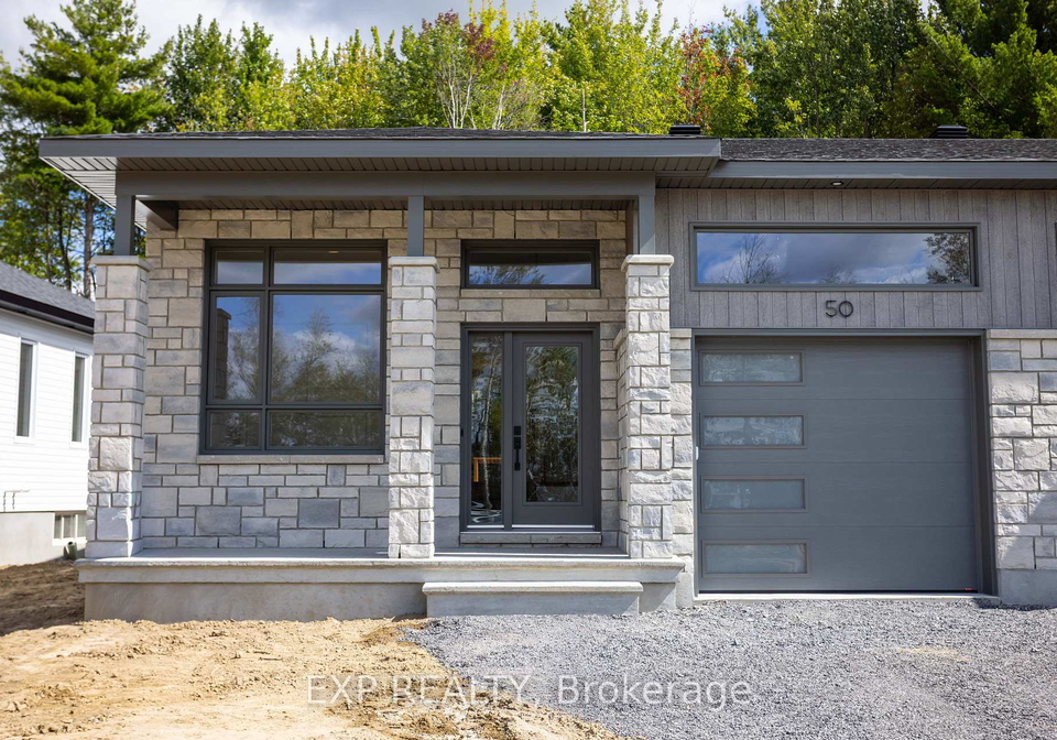 30-hughes-circle-casselman-ontario-x13838476