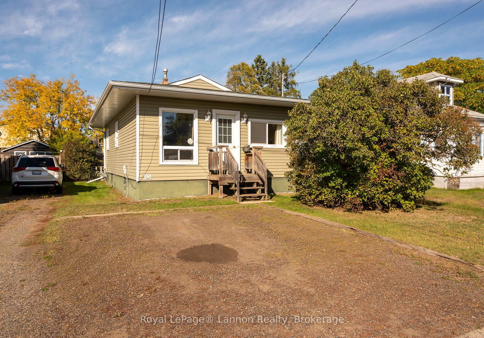 424-merrill-street-thunder-bay-ontario-x13838500