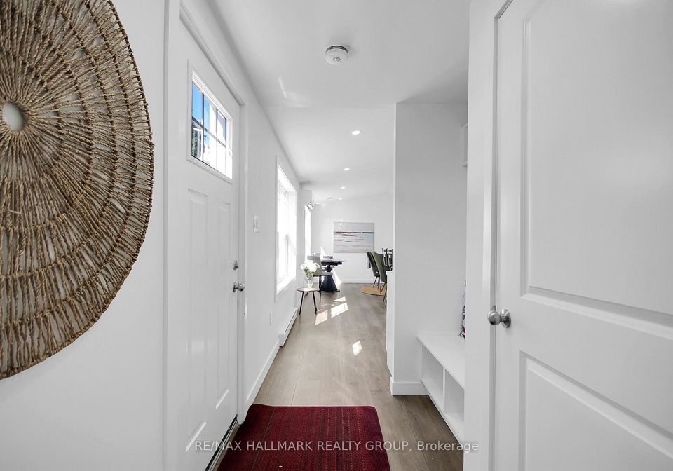 1316-sunflower-private-ottawa-ontario-x13838566
