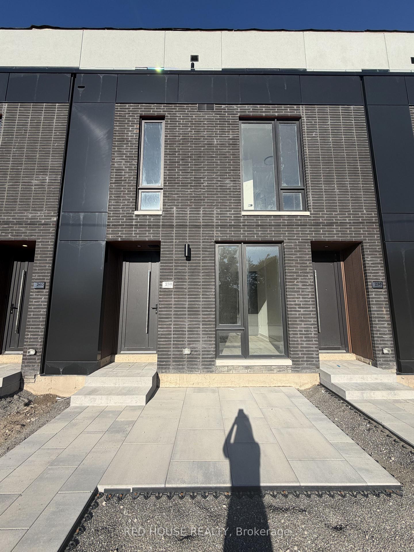 238-ellis-avenue-st-catharines-ontario-x13838574