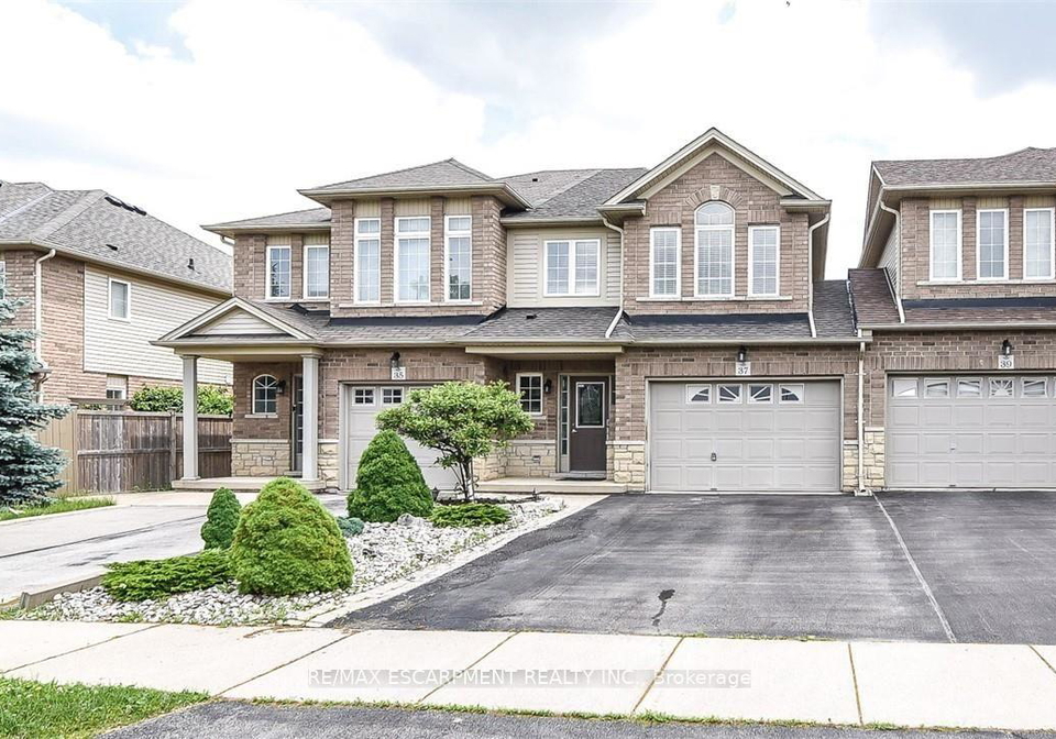 37-cornerstone-drive-hamilton-ontario-x13838628