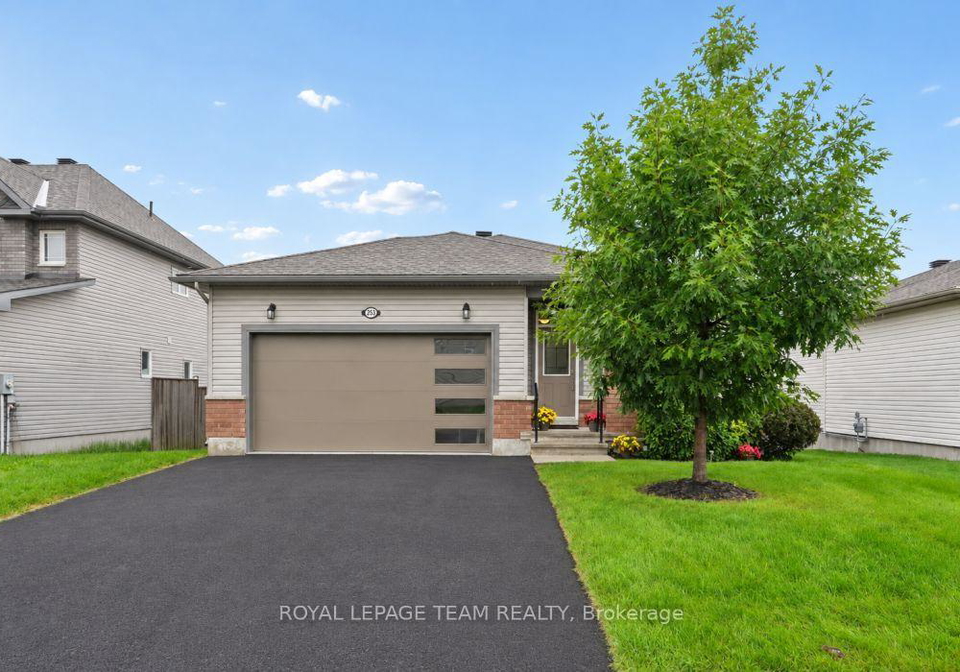 253-edey-street-arnprior-ontario-x13838986