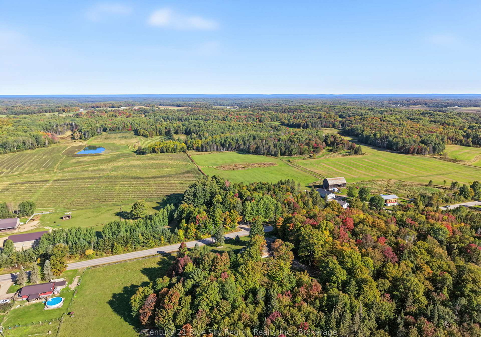 994-chiswick-line-powassan-ontario-x13839090
