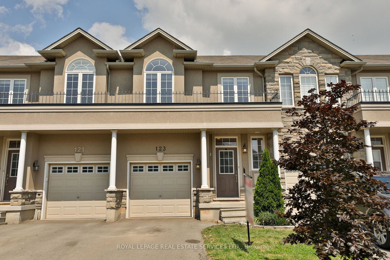 123-painter-terrace-hamilton-ontario-x13839402