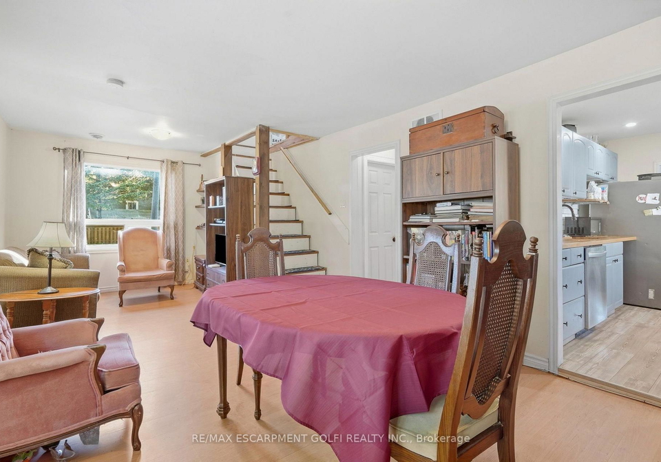 21-exeter-avenue-welland-ontario-x13839870