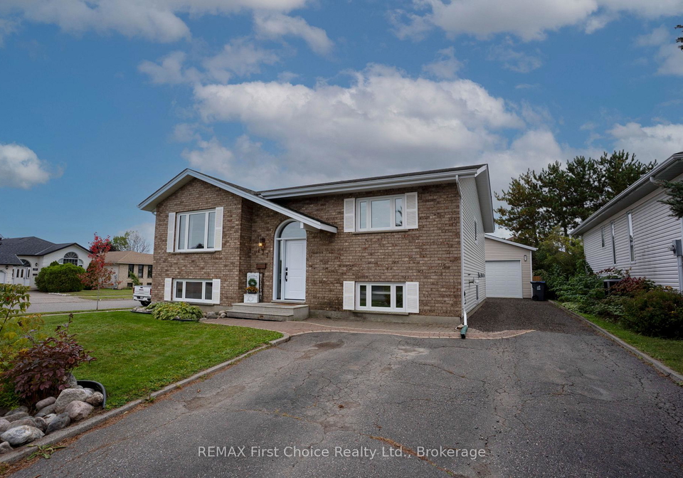 177-flamingo-drive-thunder-bay-ontario-x13840218