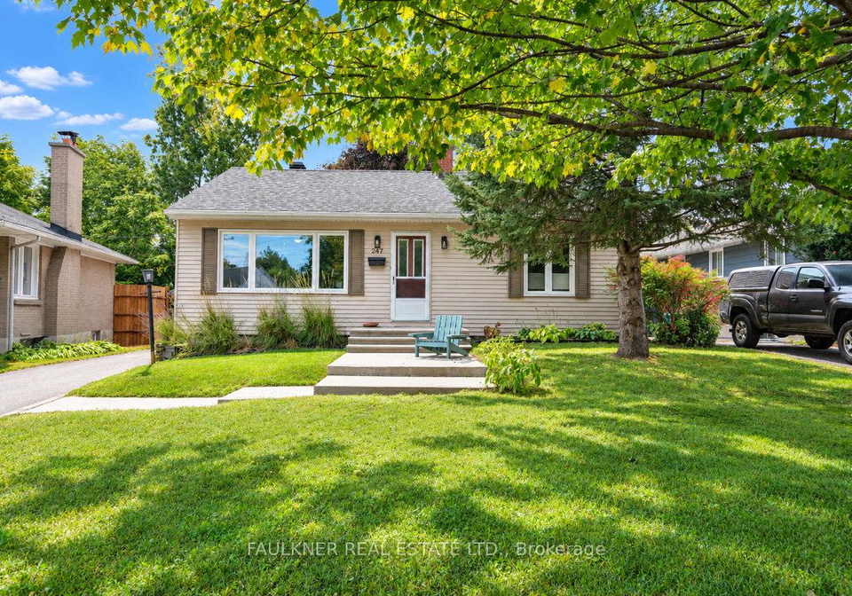 247-knox-crescent-ottawa-ontario-x13840348