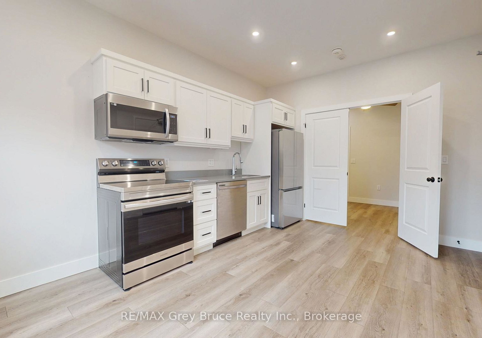 39-1st-avenue-s-arran-elderslie-ontario-x13840380