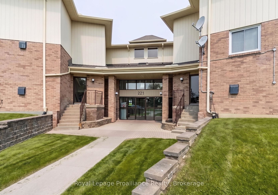 221-north-park-street-belleville-ontario-x13840428