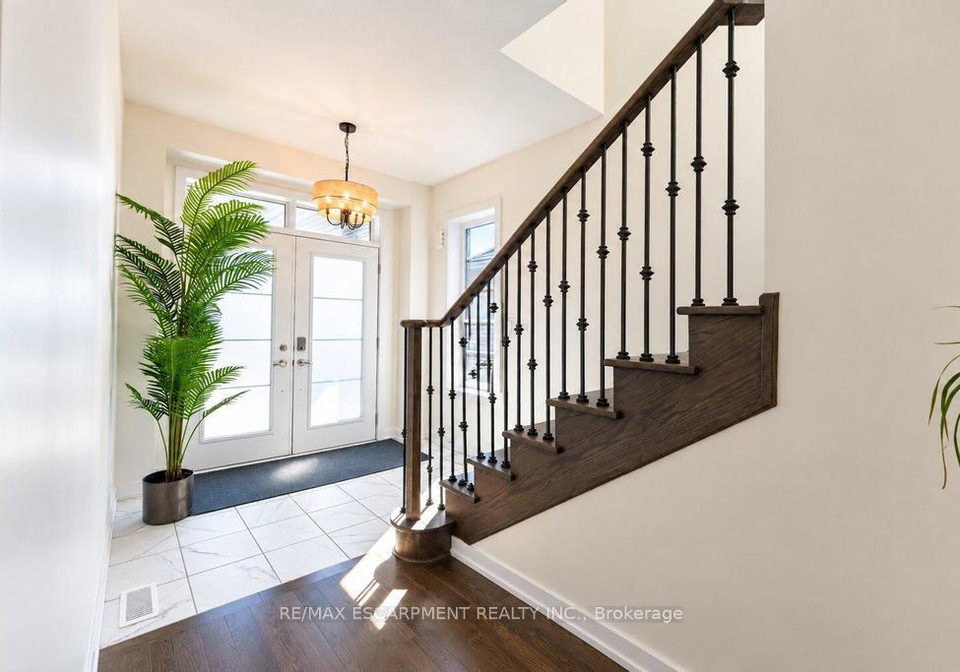 31-santos-drive-haldimand-ontario-x13840642
