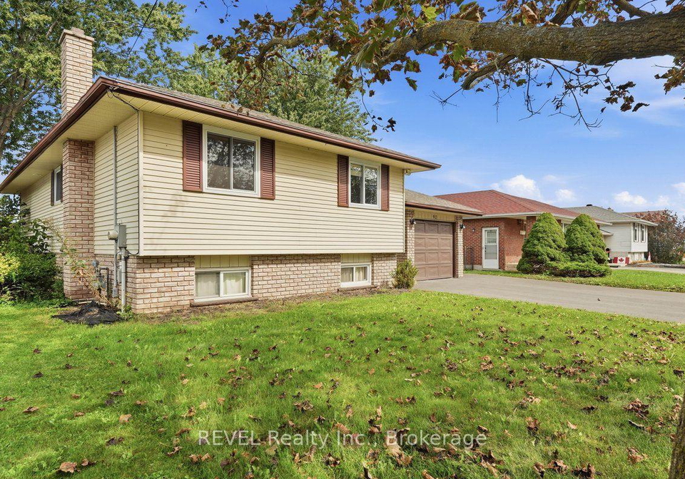 92-maple-drive-belleville-ontario-x13840698