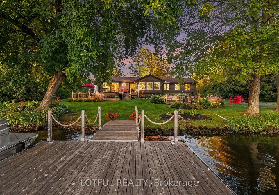2420-pine-avenue-ottawa-ontario-x13840768