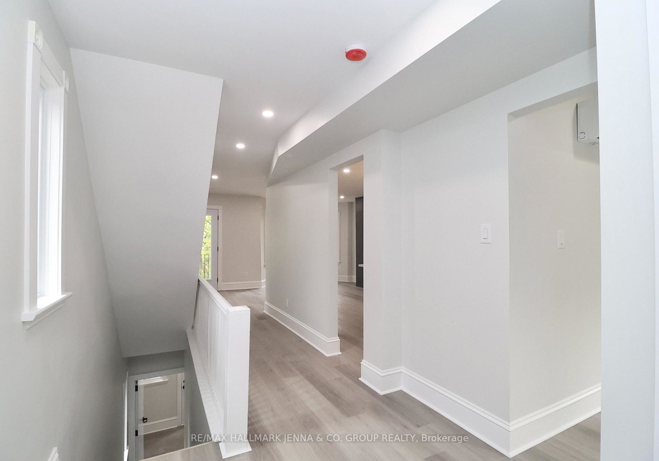 332-osgoode-street-ottawa-ontario-x13841014
