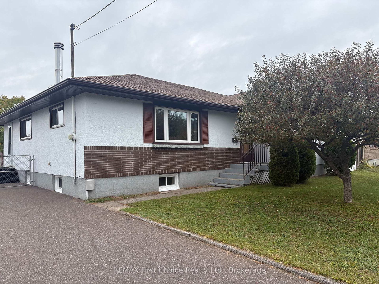 69-matthews-st-street-thunder-bay-ontario-x13841182