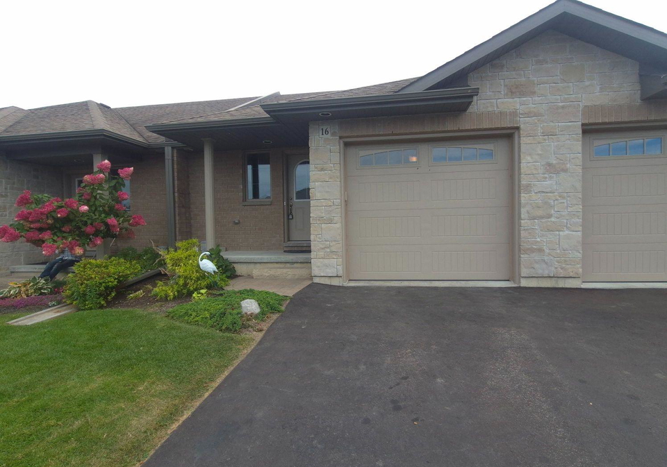 16-cortland-crescent-quinte-west-ontario-x13841232