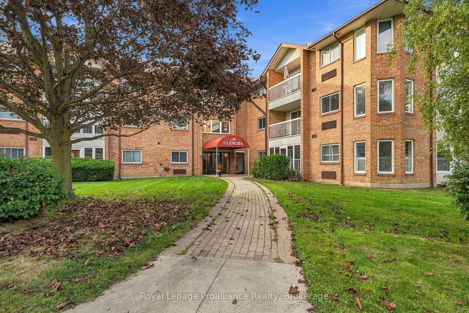 8-talbot-street-prince-edward-county-ontario-x13841468