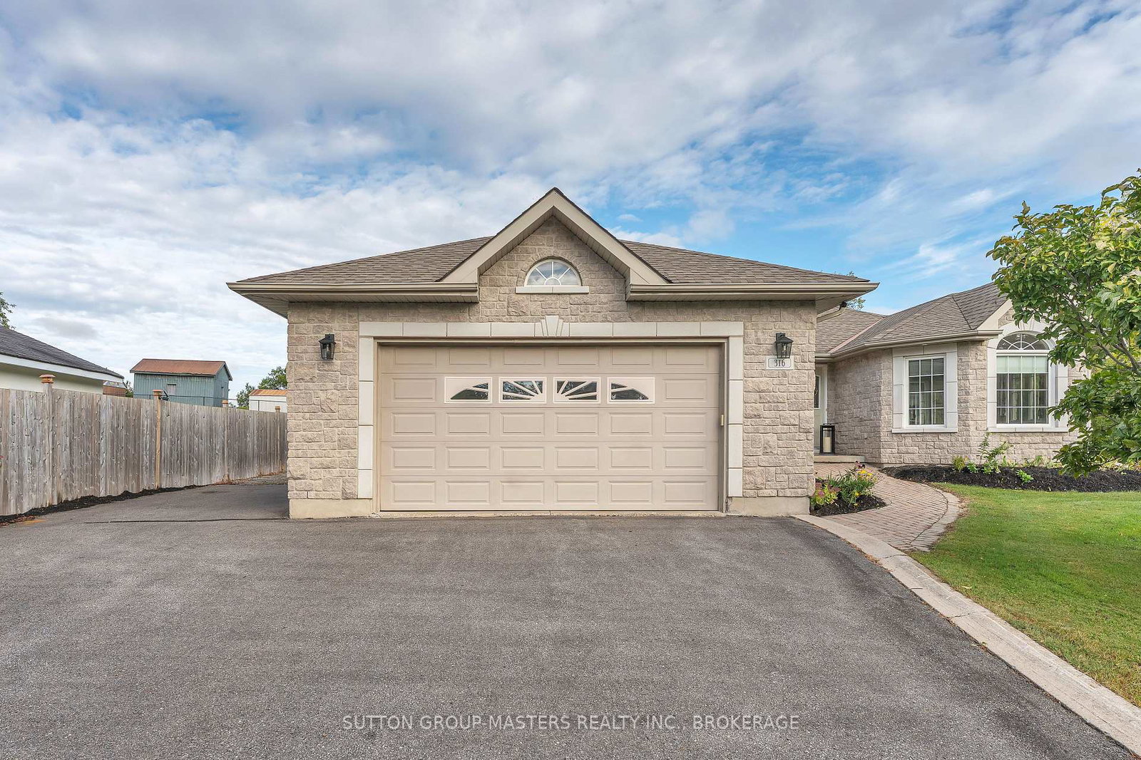 316-academy-street-loyalist-ontario-x13841676