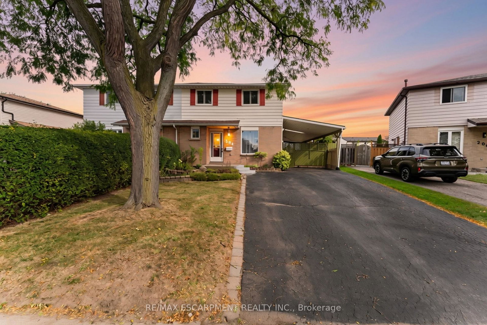 204-birchcliffe-crescent-hamilton-ontario-x13841864