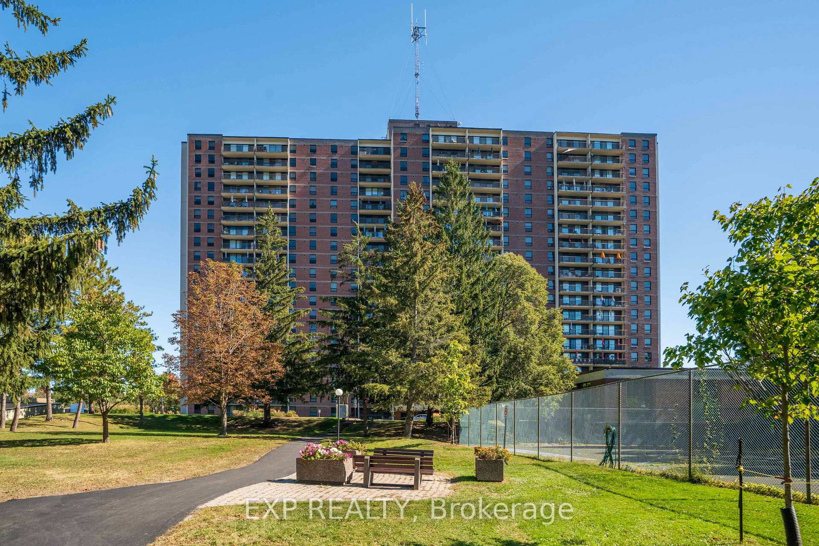 665-bathgate-drive-ottawa-ontario-x13841894