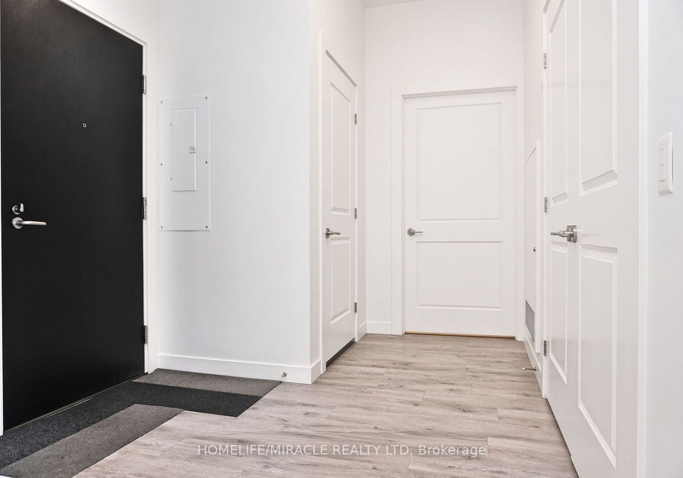 181-king-street-s-waterloo-ontario-x13842046