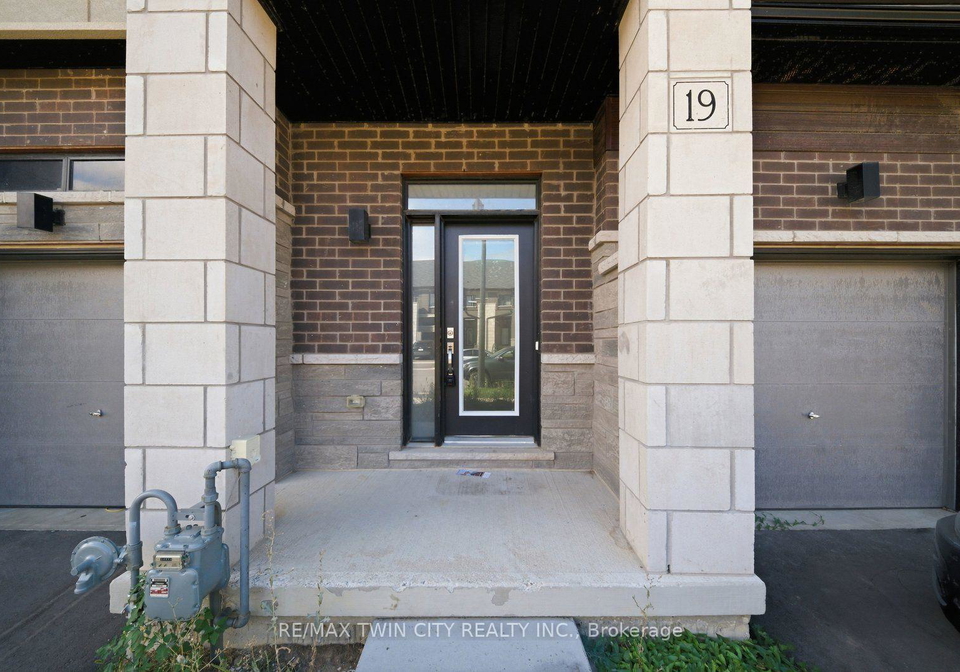 19-bowery-road-brantford-ontario-x13842060