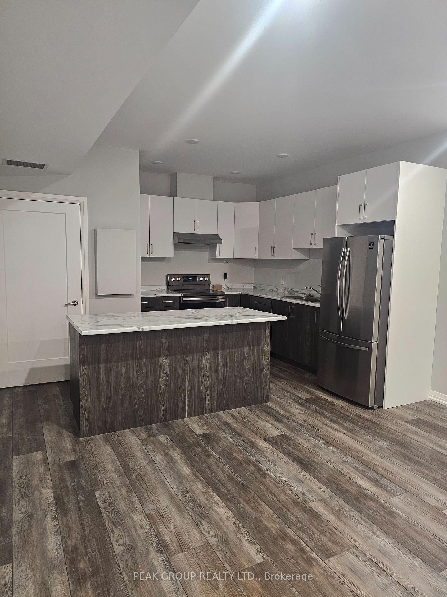 5932-dorchester-road-w-niagara-falls-ontario-x13842106