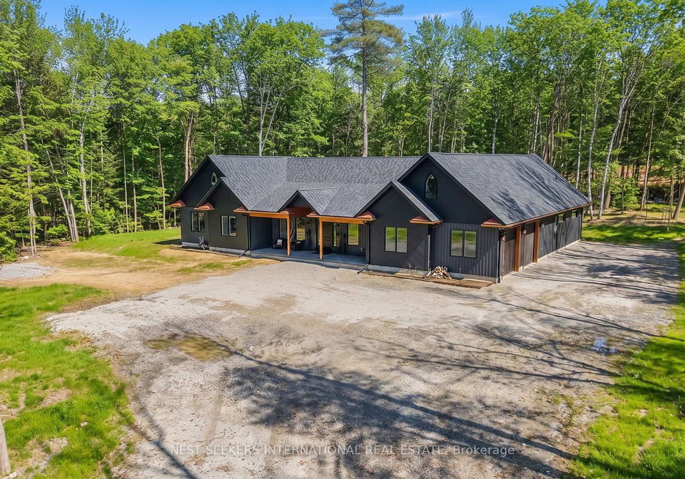 1017-davis-drive-gravenhurst-ontario-x13842260