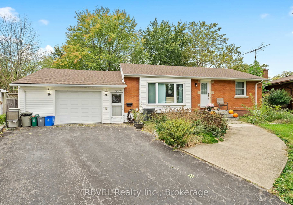 8327-parkway-drive-niagara-falls-ontario-x13842292