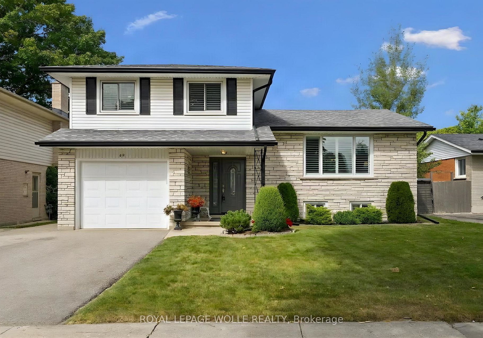 62-gibson-drive-kitchener-ontario-x13842360