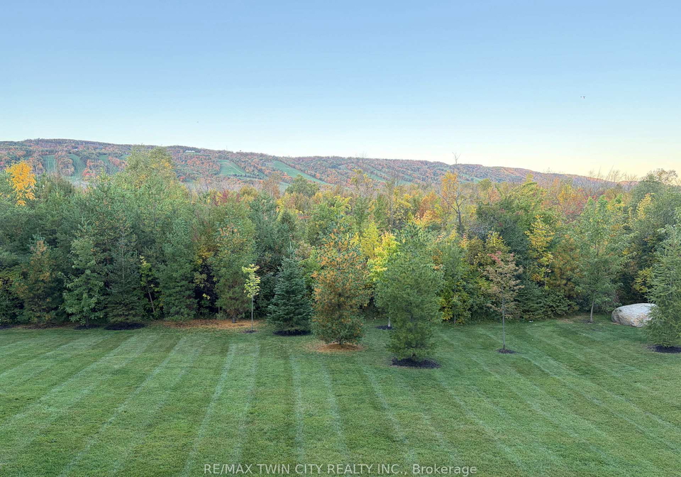 12-beausoleil-lane-blue-mountains-ontario-x13842446