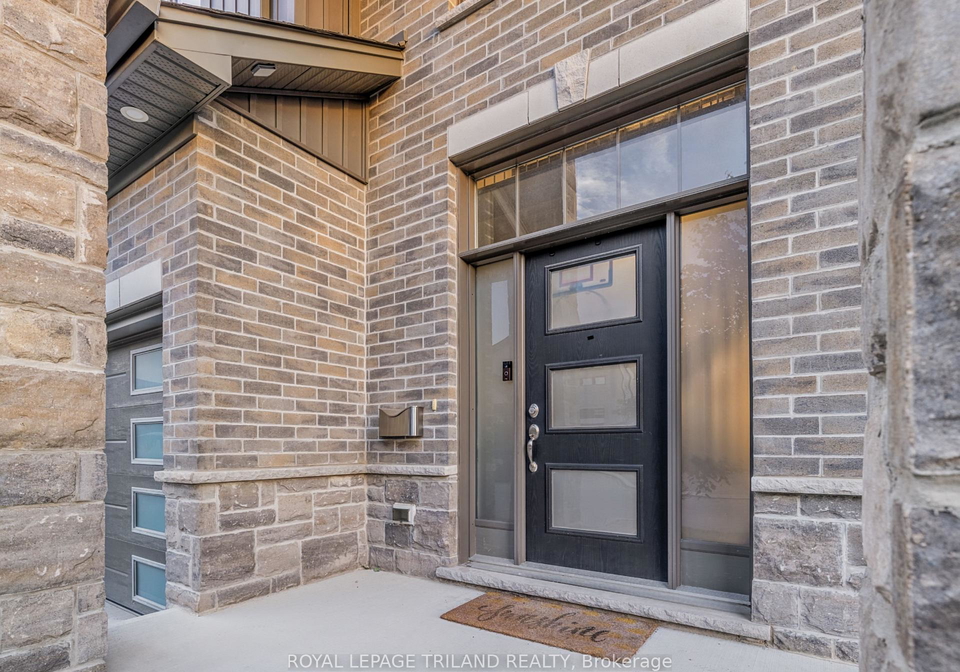 1061-eagletrace-drive-london-north-ontario-x13842476