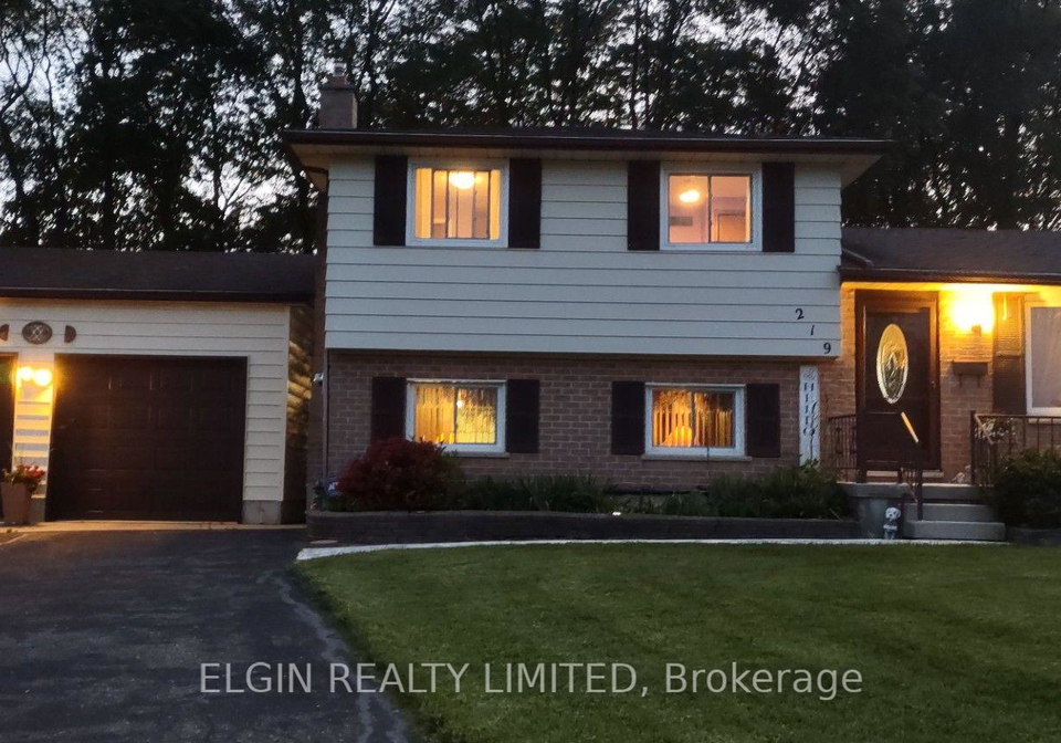 219-brentwood-crescent-central-elgin-ontario-x13842650