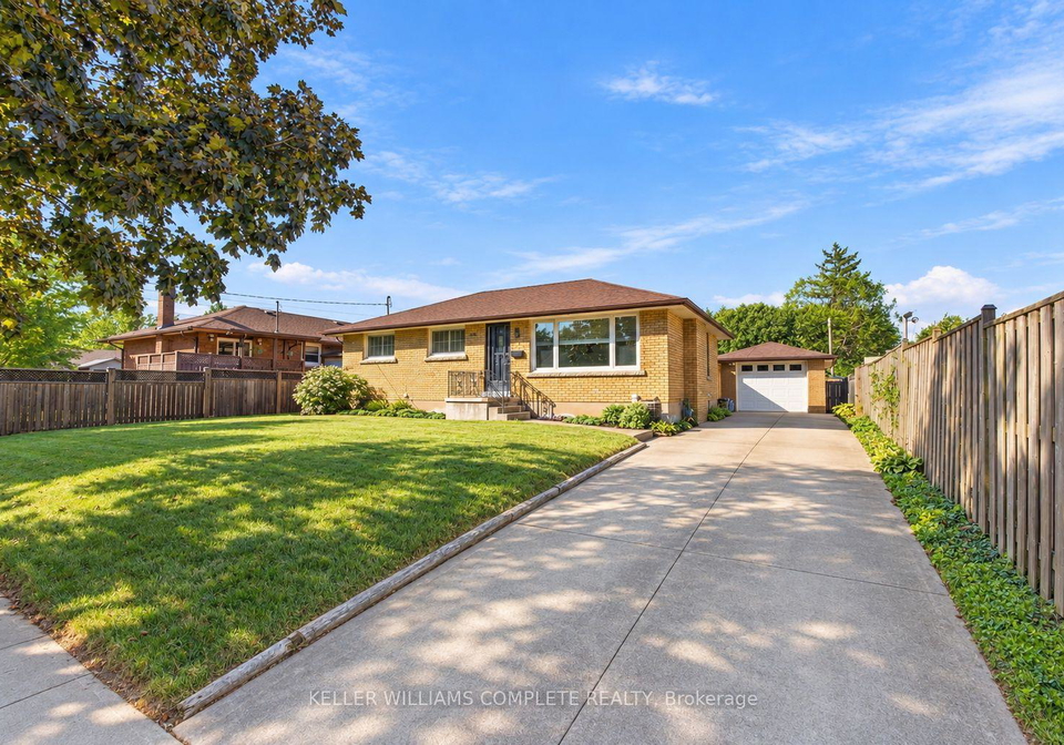 6247-balmoral-avenue-niagara-falls-ontario-x13842964