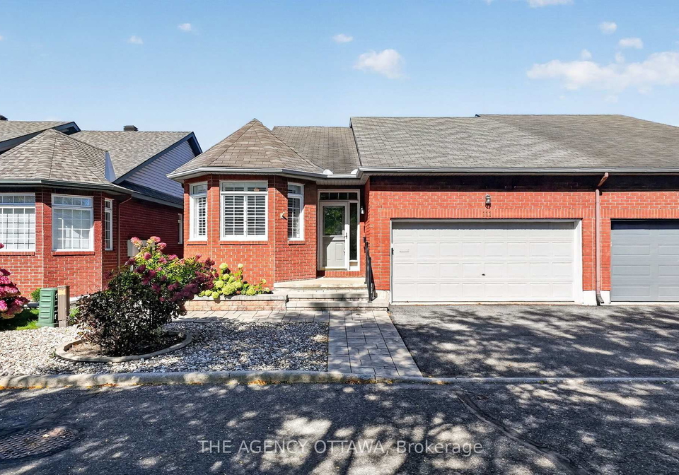 111-bartlett-private-ottawa-ontario-x13843488