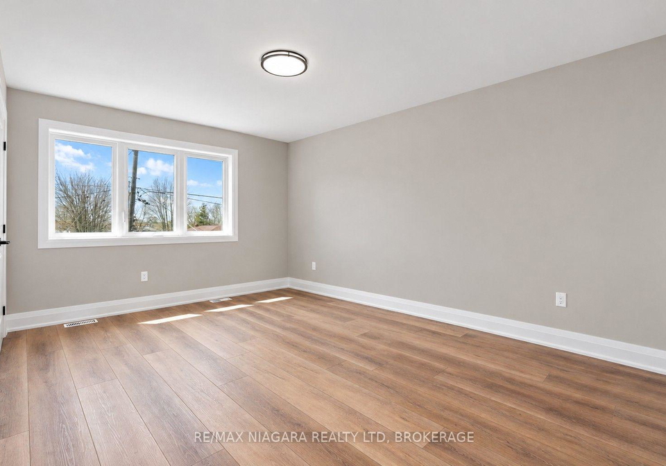 63-swan-avenue-pelham-ontario-x13843632