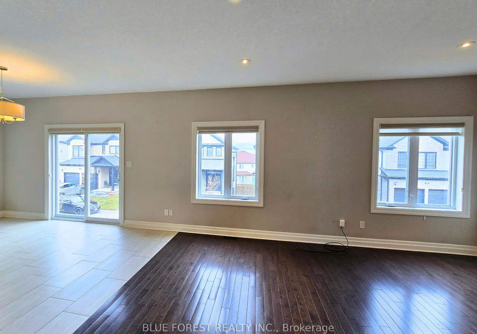 2587-sheffield-boulevard-london-south-ontario-x13843952