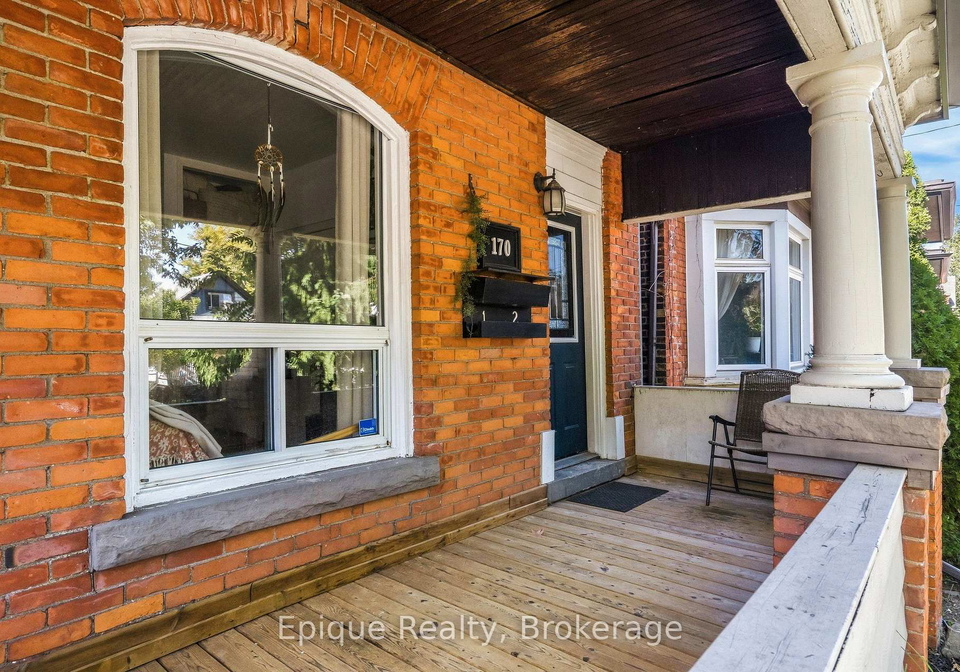 170-emerald-street-s-hamilton-ontario-x13843956