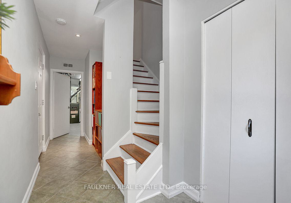 19-marco-lane-ottawa-ontario-x13844272