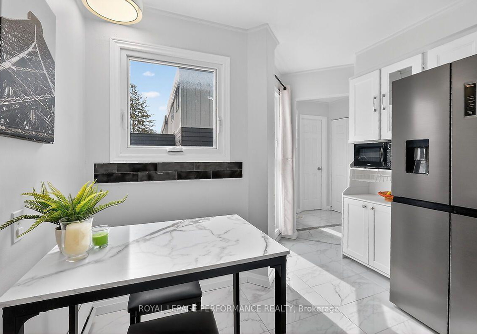 42-compata-way-ottawa-ontario-x13844458