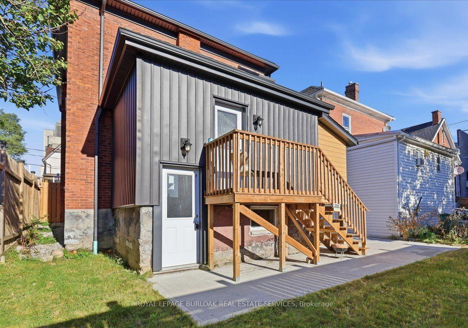 17-eby-street-s-kitchener-ontario-x13844736
